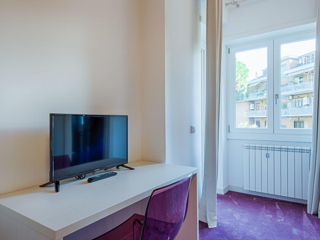 Guesthouse Park Pines Ρώμη Εξωτερικό φωτογραφία