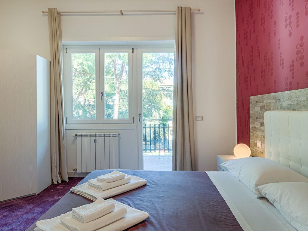 Guesthouse Park Pines Ρώμη Εξωτερικό φωτογραφία